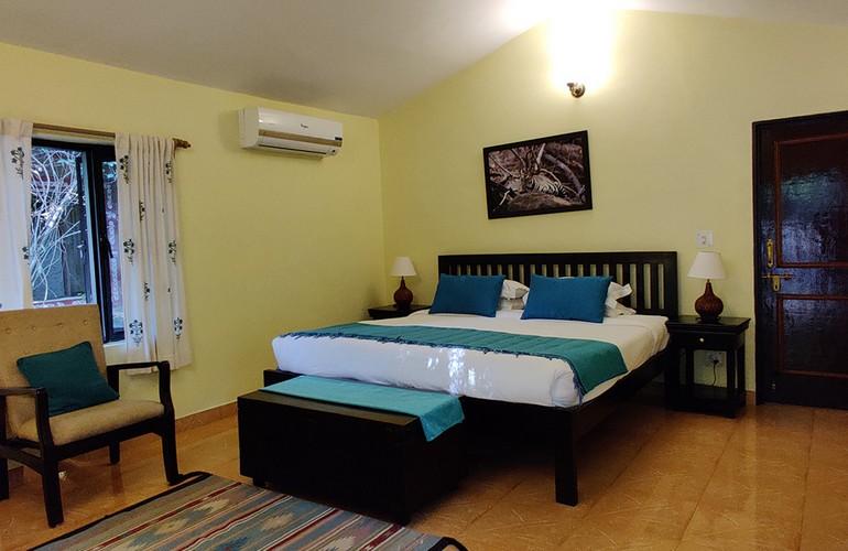 Bedroom, Bandhavgarh Jungle Lodge