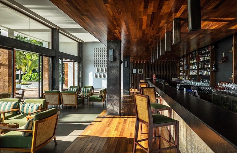 The Edge Bar, Alila Diwa Goa