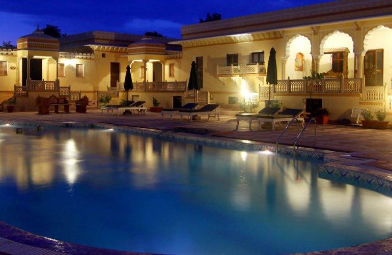 Swimming Pool, Amar Mahal