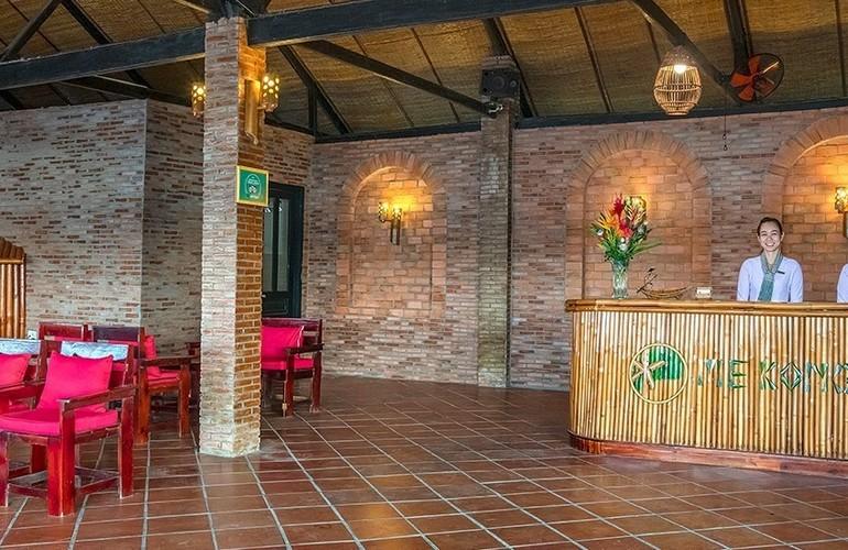 Lobby, Mekong Lodge