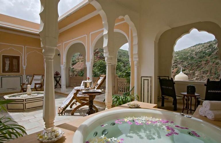 Courtyard, Samode Palace