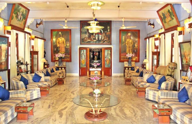 Lounge, Bhanwar Vilas Palace