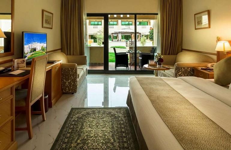 Standard Room, Golden Tulip Nizwa