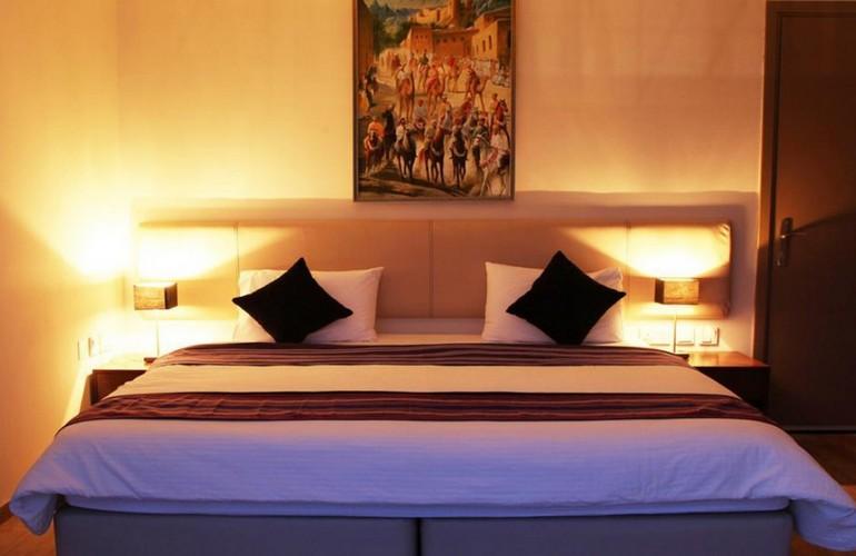 Superior Room, The View