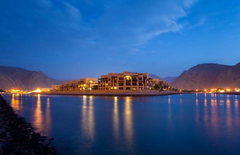 Atana Musandam at night