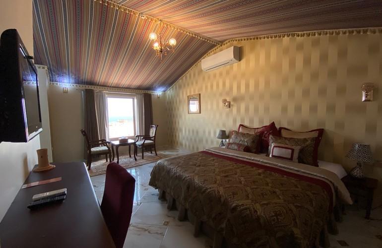 Royal Hamoor Room, Turtle Beach Resort