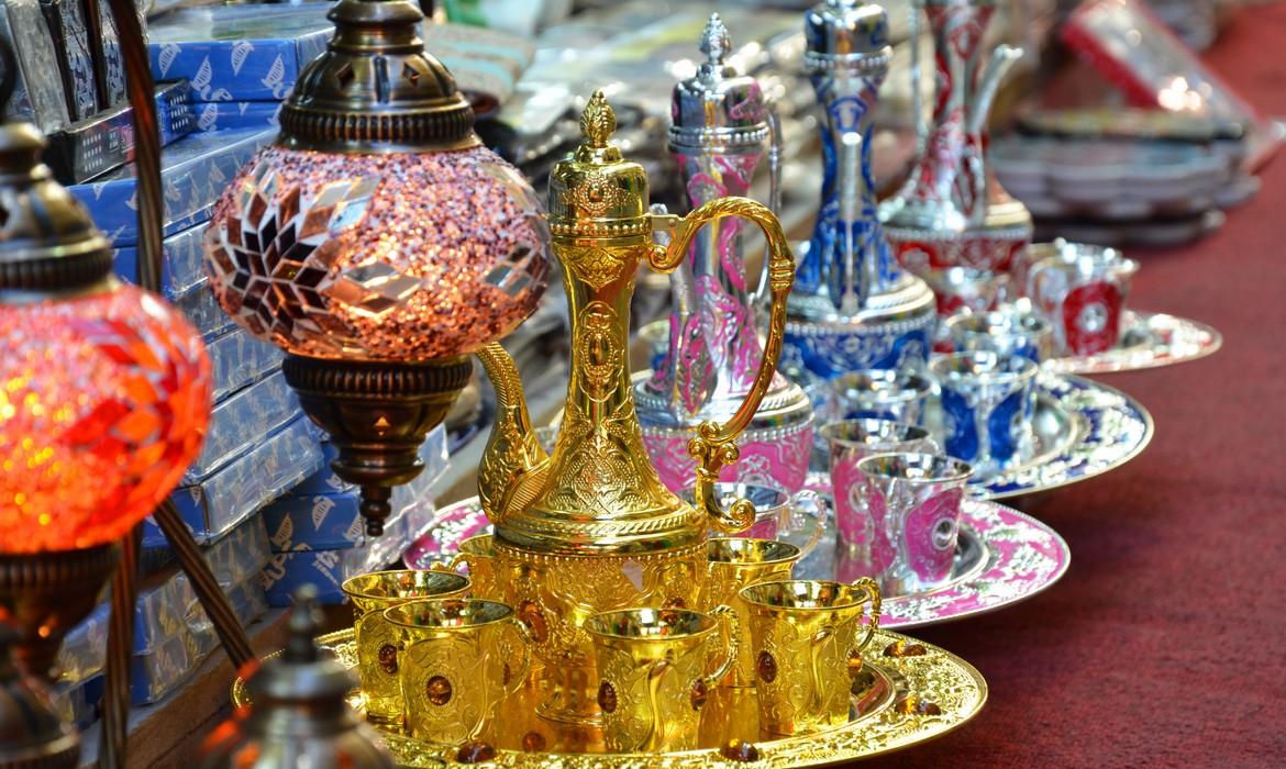 Arabic teapots, Dubai