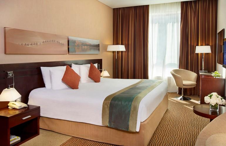 Superior Room, City Seasons Hotel