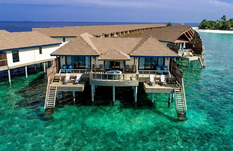 Water Villa, Reethi Faru Resort