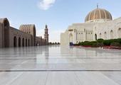 Sultan Qaboos Grand Mosque