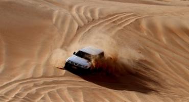 Dune bashing, Wahiba Sands