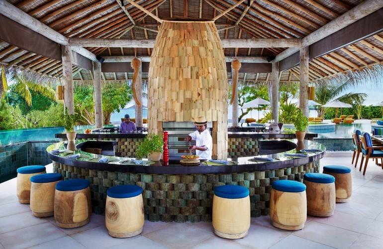 Sip Sip Restaurant, Six Senses Laamu