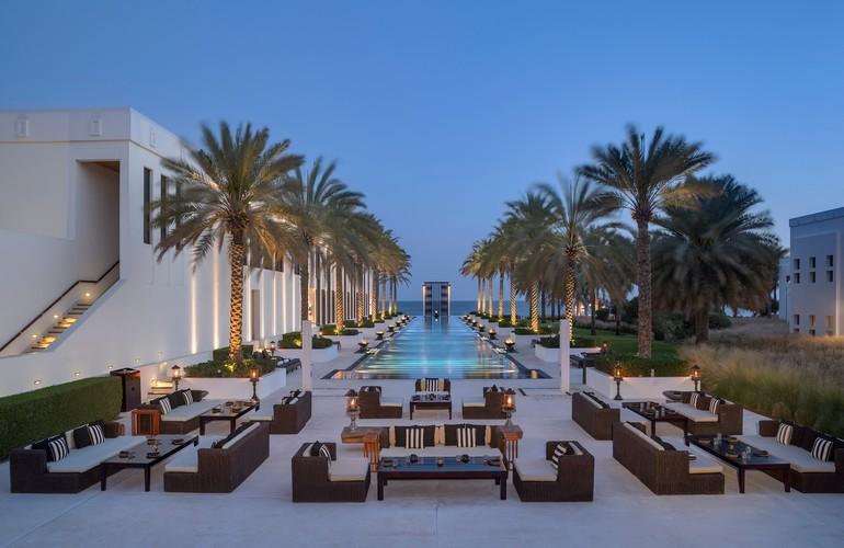 The Long Pool Cabana, The Chedi Muscat