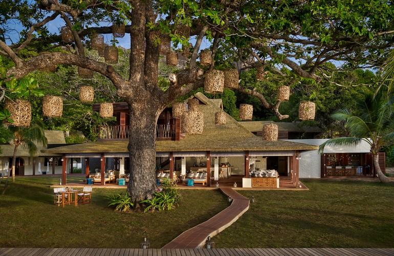 Island Cafe, Six Senses Zil Pasyon