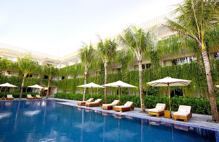 Swimming Pool, Naman Retreat