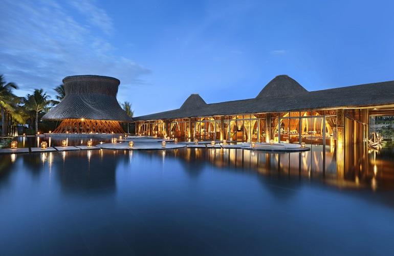 Hay Hay Restaurant, Naman Retreat