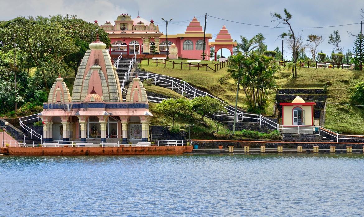 Indian temple, Grand Bassin