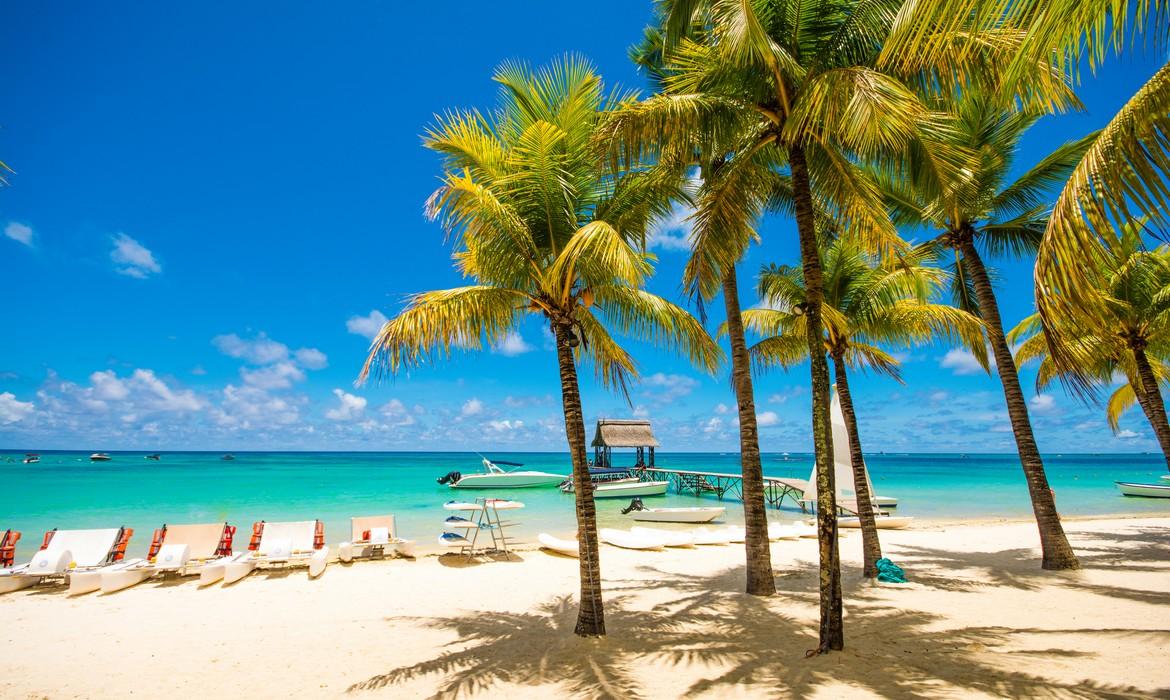 Beach, Trou aux Biches