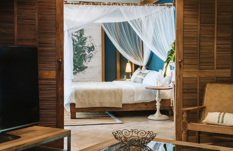 Senior Suite, Paradise Cove Boutique Hotel