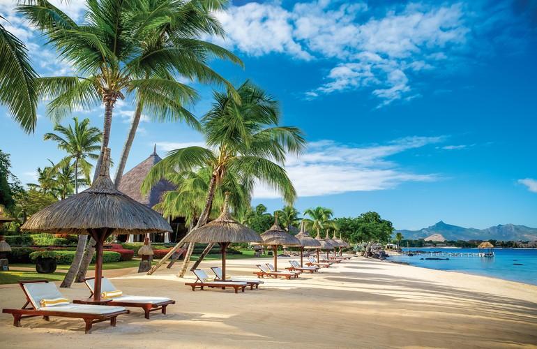 Beach, The Oberoi Beach Resort