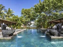 Shanti Maurice Resort & Spa