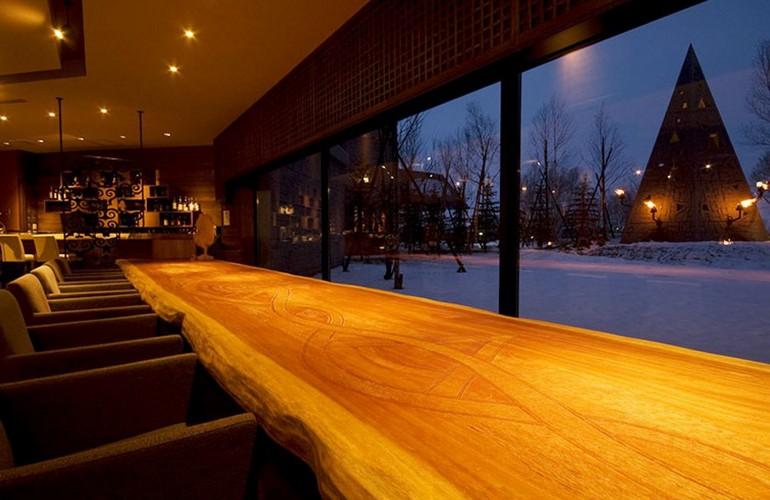 Lounge Bar, Hokuten no Oka 