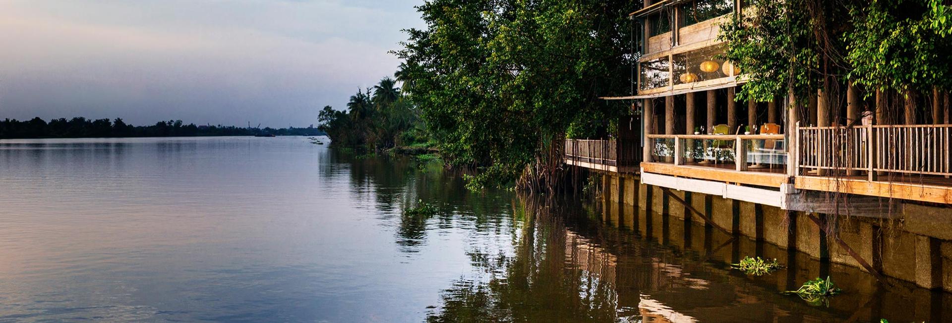 An Lam Retreats Saigon River