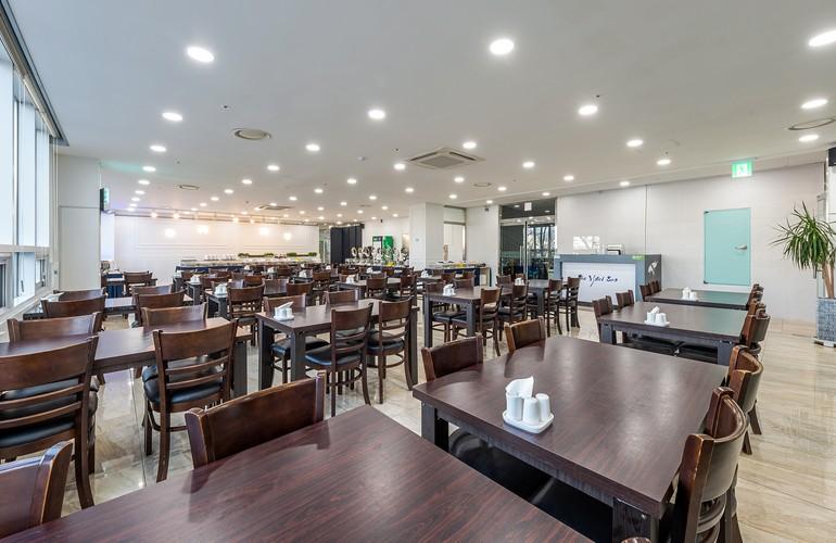Restaurant, The Hotel Soo