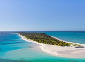Pamalican Island