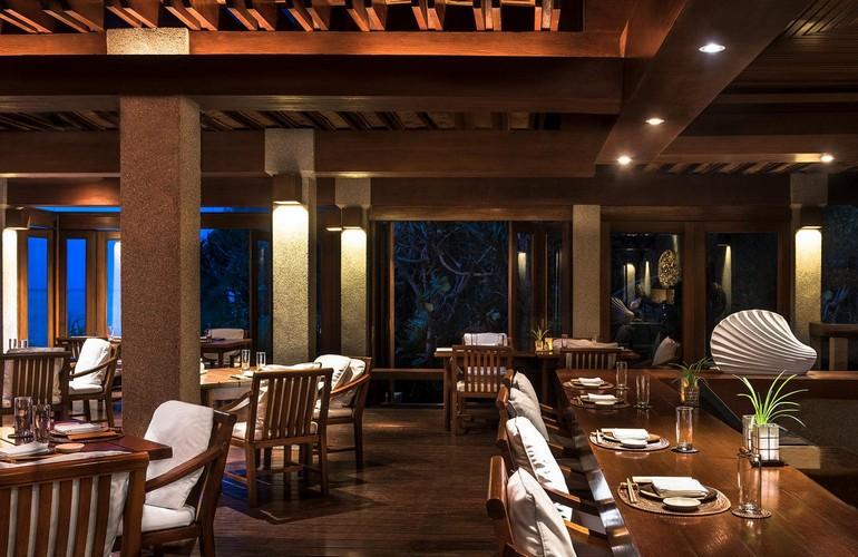 Restaurant, Amanpulo
