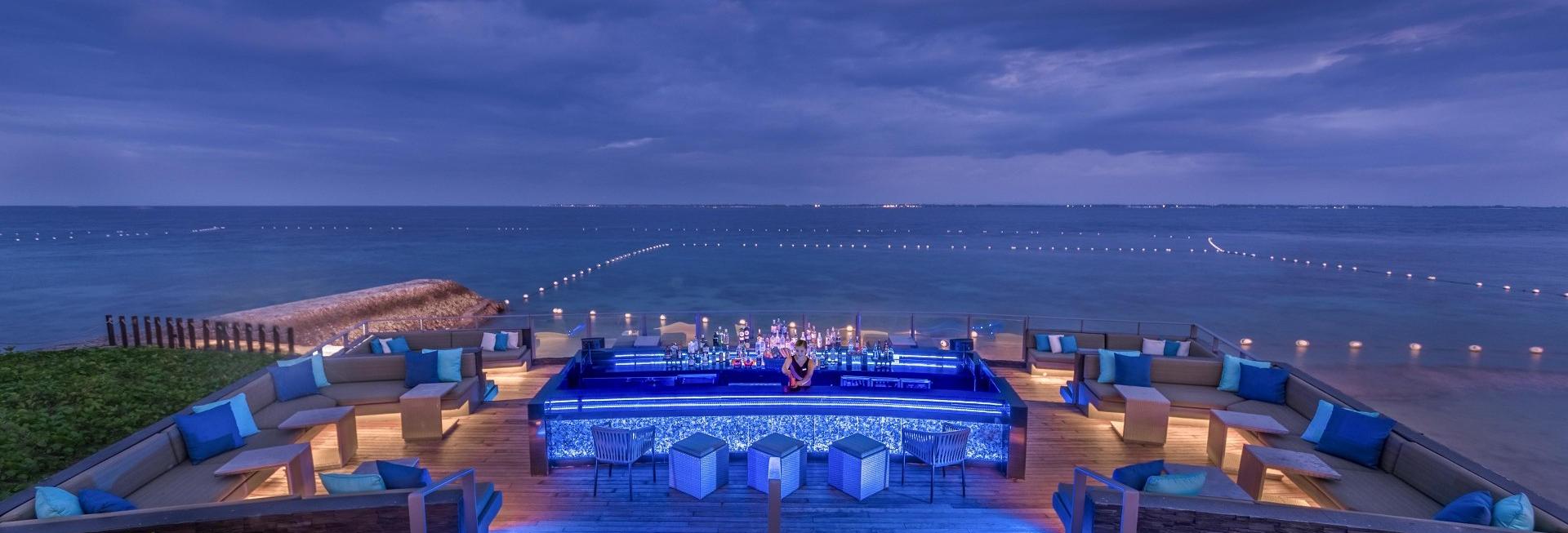 Crimson Resort and Spa Mactan