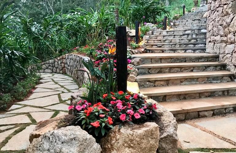 Garden, Elakai Munnar