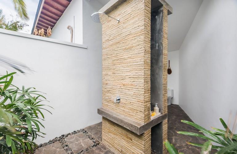 Bathroom, The Melaya Villas