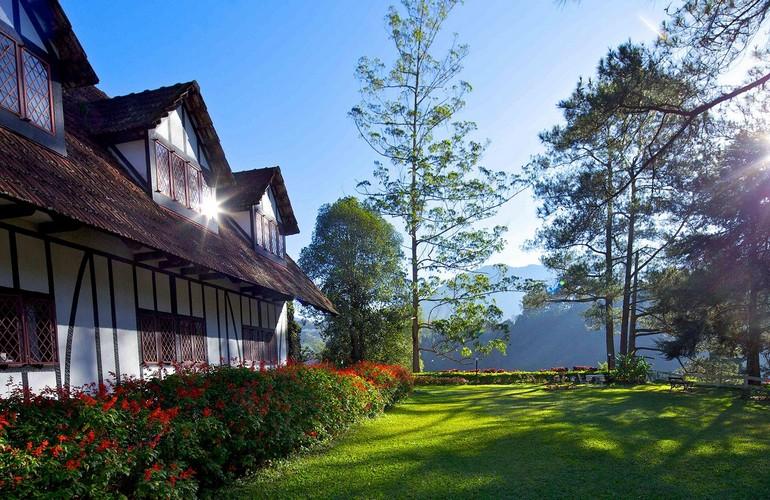 Gardens, The Lakehouse