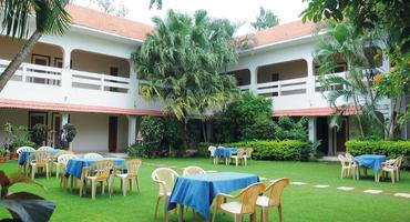 Hotel Badami Court