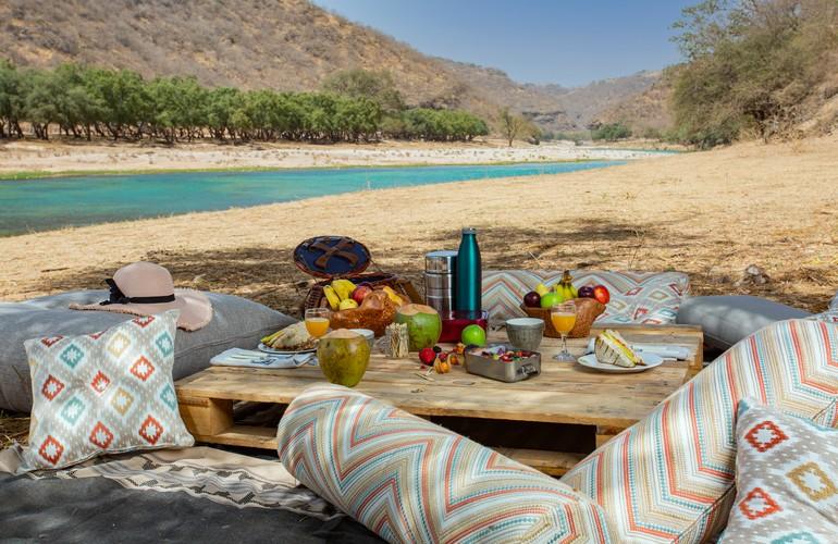 Picnic, Alila Hinu Bay