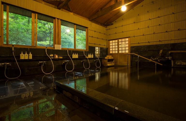 Hot spring bath, Kurokawa Onsen Okunoyu