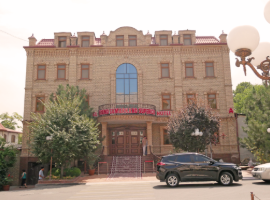 Grand Samarkand Superior, Exterior