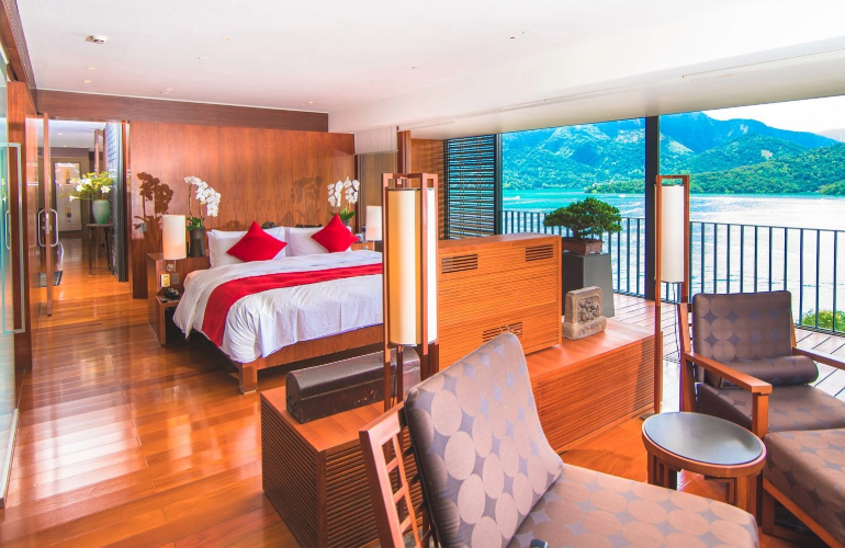Presidential Suite